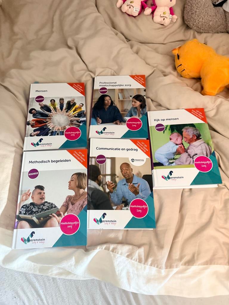 School boeken niveau 4 persoonlijk begeleider, Boeken, Studieboeken en Cursussen, Ophalen of Verzenden, Beta, Nieuw, MBO