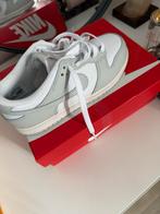Nike Dunk Low Mint Groen, Jongen of Meisje, Schoenen, Nieuw, Ophalen of Verzenden