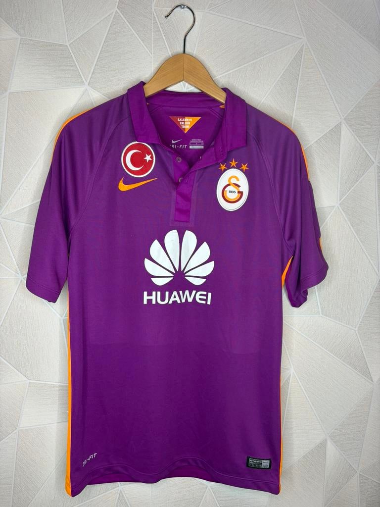 Galatasaray 3de 2014/2015, Sport en Fitness, Voetbal, Maat S, Ophalen of Verzenden, Zo goed als nieuw, Shirt