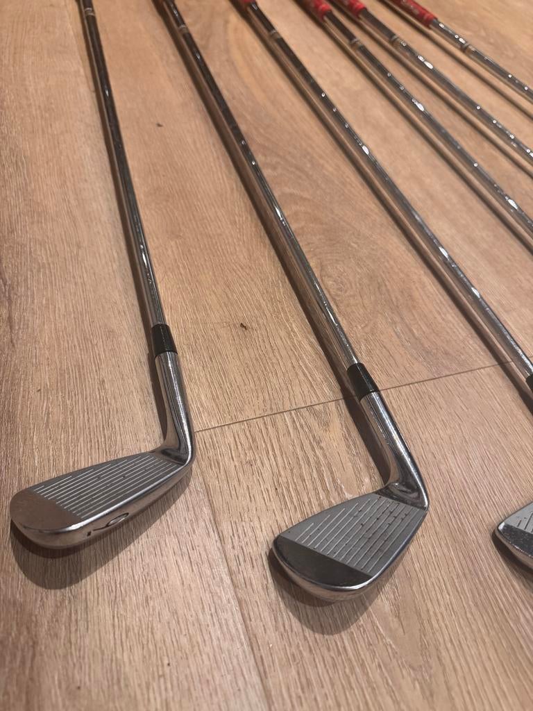 Titleist 695MB Forged IJzerset (4 t/m P - excl. 7), Ophalen, Gebruikt, Set, Overige merken