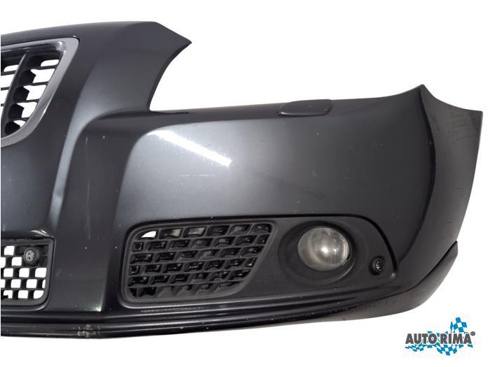 Voorbumper van een Volvo V70 (455), Gebruikt, -, -, Ophalen of Verzenden