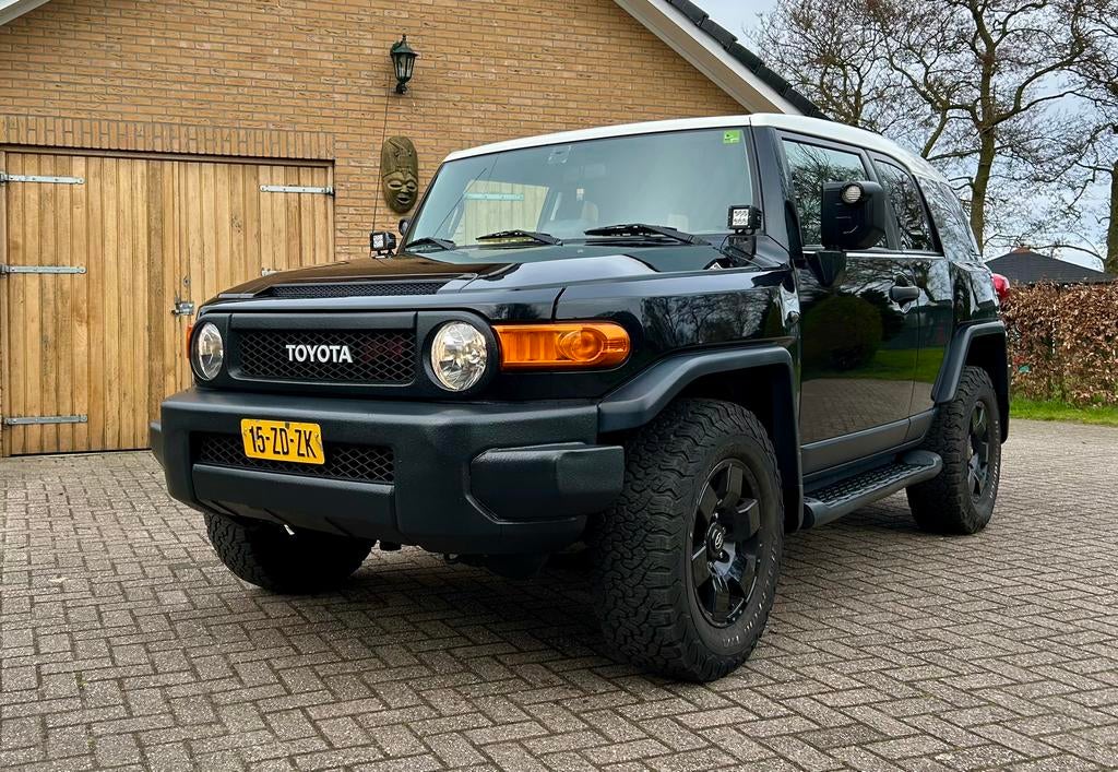 Toyota FJ Cruiser 4x4 V6 Benzine 2008, Auto's, 450 kg, Overige modellen, Zwart, Origineel Nederlands