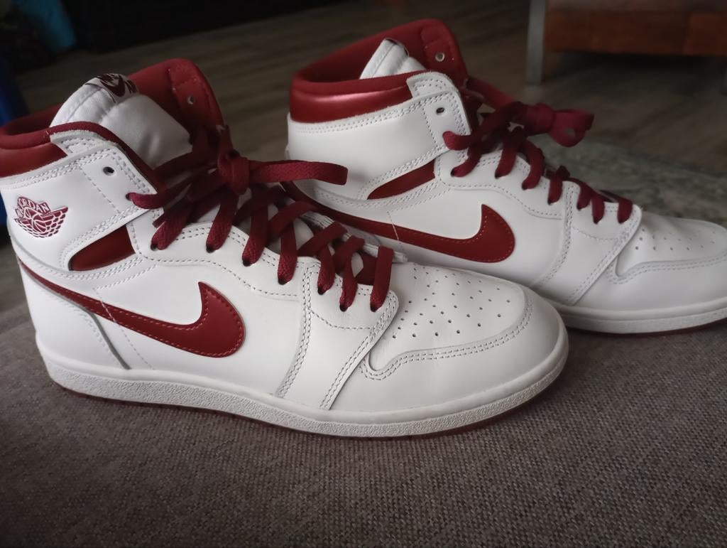 Nike Air Jordan 1 retro high 85 metallic burgundy, Overige kleuren, Nieuw, Ophalen of Verzenden, Sneakers of Gympen