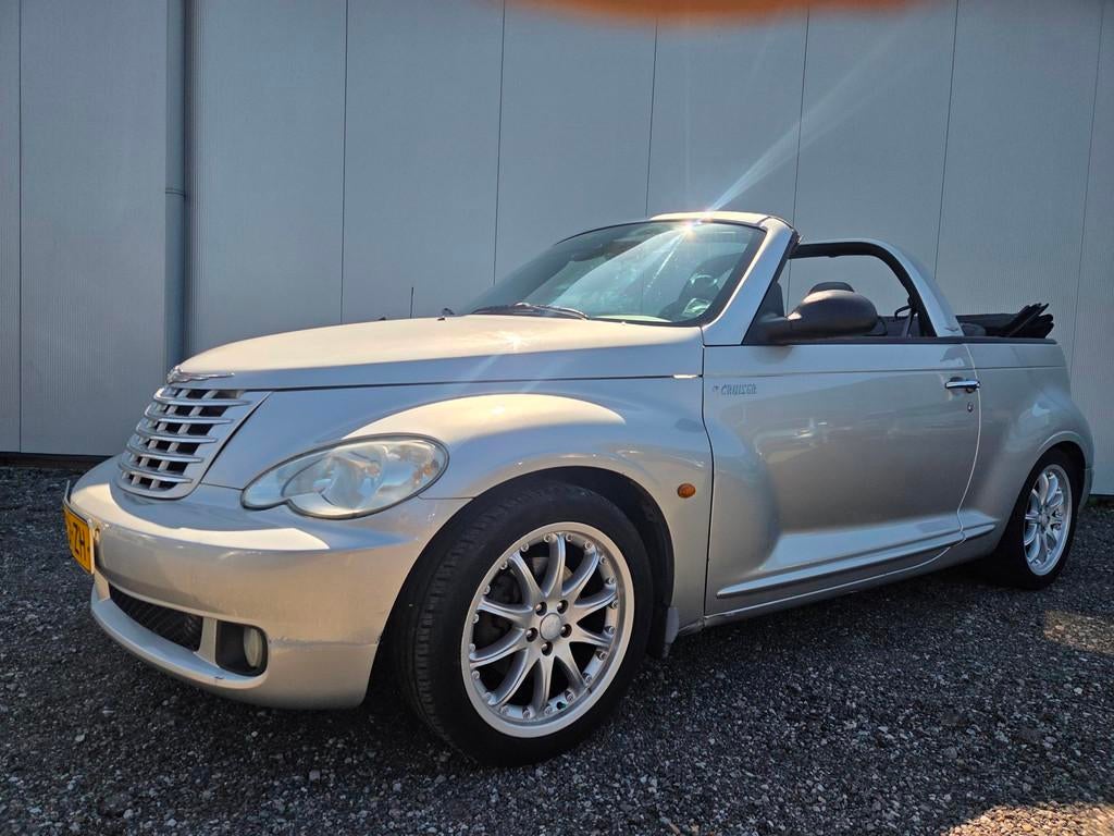 Chrysler PT Cruiser Cabrio 2.4i Limited, Auto's, Chrysler, Voorwielaandrijving, Stoelverwarming, 450 kg, Gebruikt