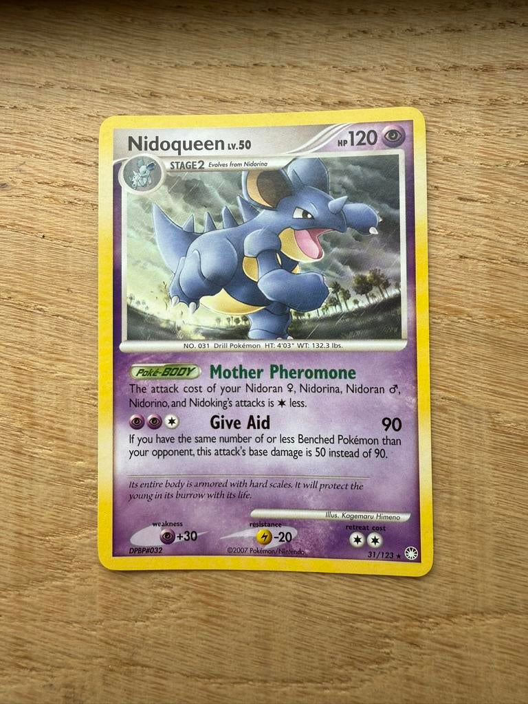 Nidoqueen Lv.50 #31/123, Hobby en Vrije tijd, Verzamelkaartspellen | Pokémon, Zo goed als nieuw, Losse kaart, Ophalen of Verzenden