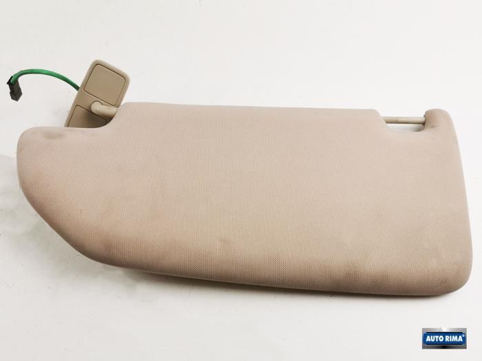 Zonneklep van een Volvo V70, Gebruikt, -, -, Ophalen of Verzenden