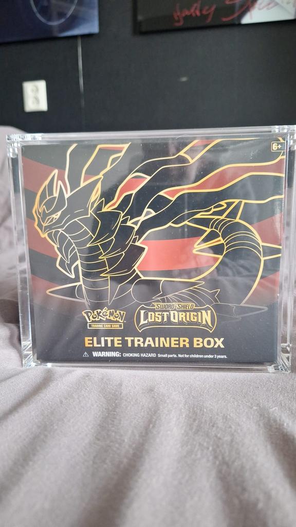 Lost Origin Elite Trainer Box (ETB), Ophalen of Verzenden, Nieuw in verpakking, Boxset