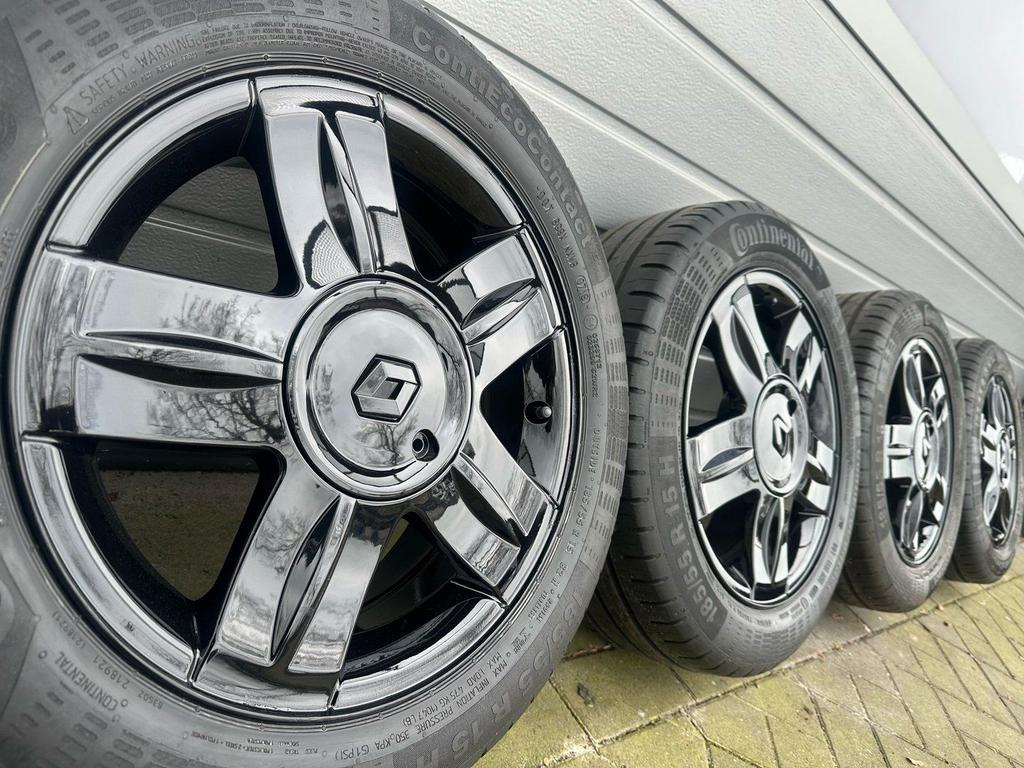 zwarte 15 inch Renault Clio Modus Kangoo velgen zomerbanden, Gebruikt, 15 inch, -, -