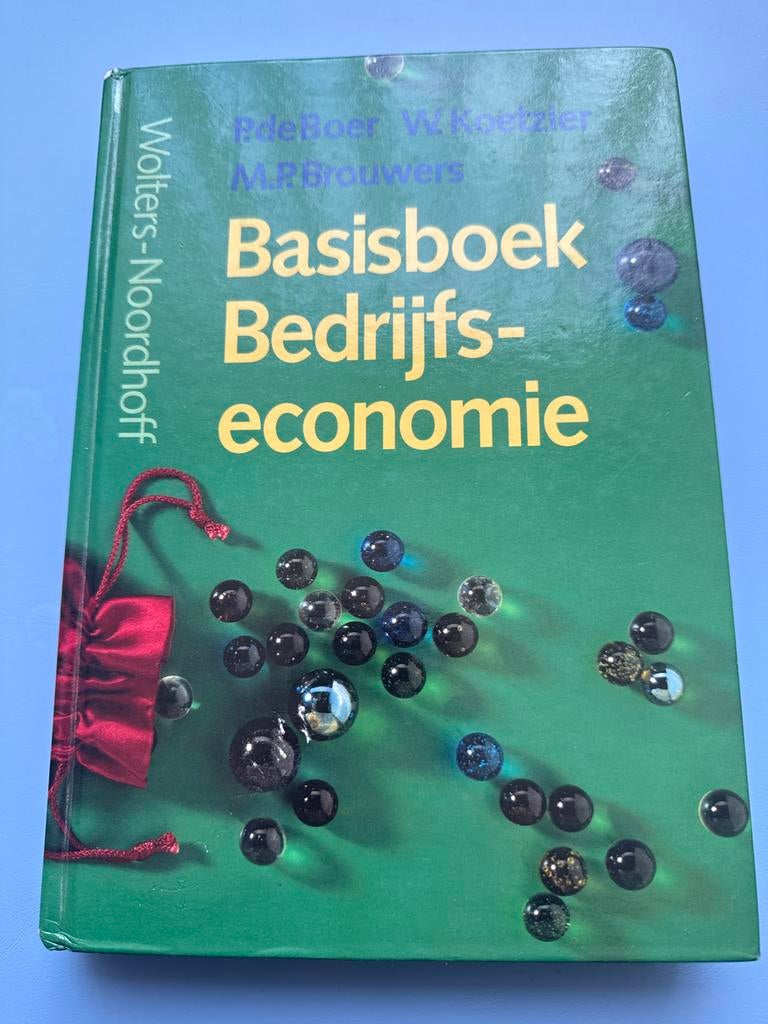 Basisboek Bedrijfseconomie en opgaven - Wolters-Noordhoff, Boeken, Studieboeken en Cursussen, Ophalen of Verzenden, Gamma, Gelezen