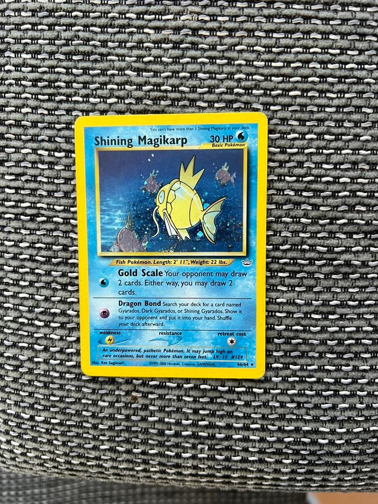 Shining magikarp 66/64, Hobby en Vrije tijd, Verzamelkaartspellen | Pokémon, Ophalen of Verzenden, Zo goed als nieuw