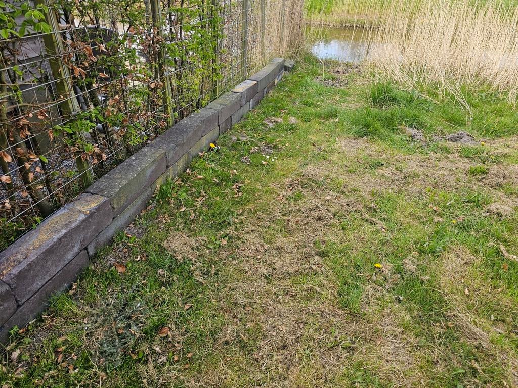 Donkergrijze bielzen L60xb15xh15, Tuin en Terras, Bielzen en Borders, Ophalen, Gebruikt, Minder dan 25 cm, Border