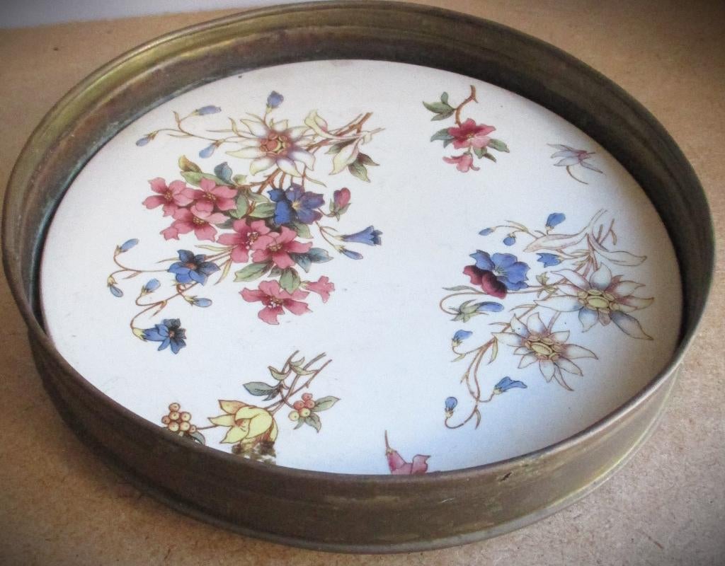 Koperen serveerblaadje met Porseleinen onderzetter, Ophalen of Verzenden, Gebruikt, Overig