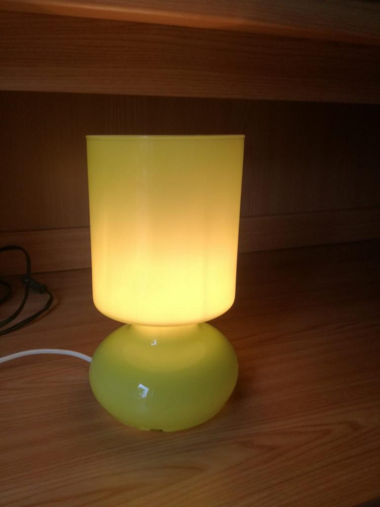 Moderne groene tafellamp - sfeervolle verlichting, Ophalen of Verzenden, Zo goed als nieuw, Glas, Minder dan 50 cm