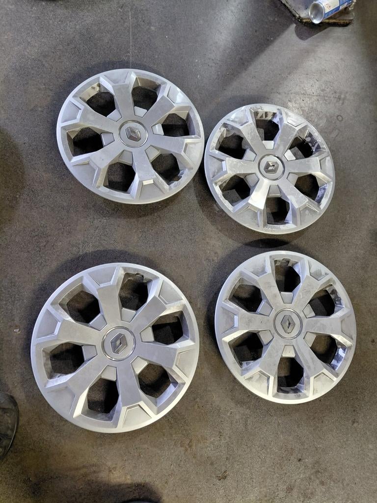 Wieldoppen renault trafic, Auto diversen, Wieldoppen, Ophalen