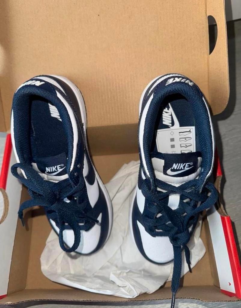 Nike dunk low nieuw met doos maat 31,5, Ophalen of Verzenden, Nieuw, Jongen of Meisje, Schoenen