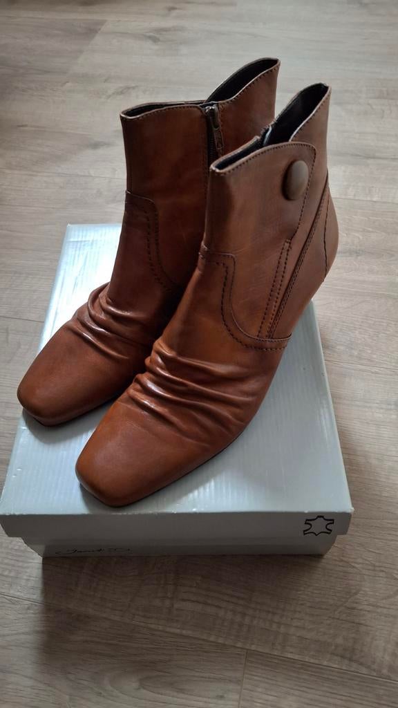 Bruine leren laarsjes!!! Niet gedragen, Ophalen, Bruin, Lage of Enkellaarzen, Nieuw