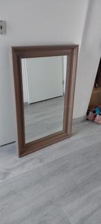 Mooie Spiegel lichtbruin graywash met sierrand, Ophalen, Zo goed als nieuw, Minder dan 100 cm, Rechthoekig