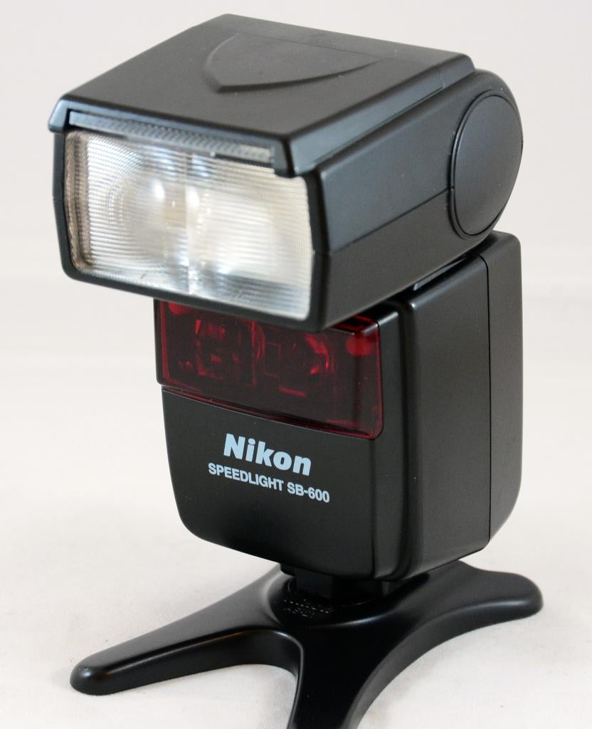 Nikon Speedlight SB-600 flitser TOP STAAT, Audio, Tv en Foto, Fotografie | Flitsers, Gebruikt, Nikon Europe BV, Kantelbaar, Ophalen of Verzenden