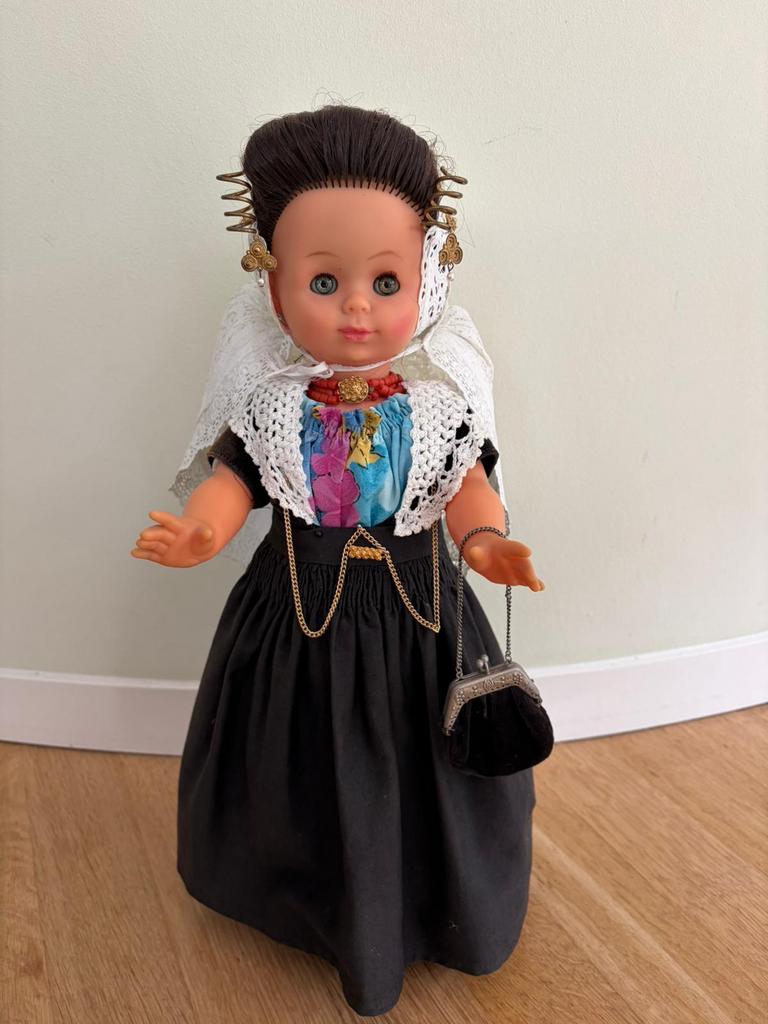 Walcherse klederdracht pop, Ophalen of Verzenden, Zo goed als nieuw, Pop