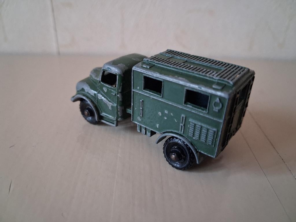 Military Austin MK2 Radio Truck 1959 by Lesney, no 68-A, Ophalen of Verzenden, Gebruikt, Bus of Vrachtwagen, Lesney