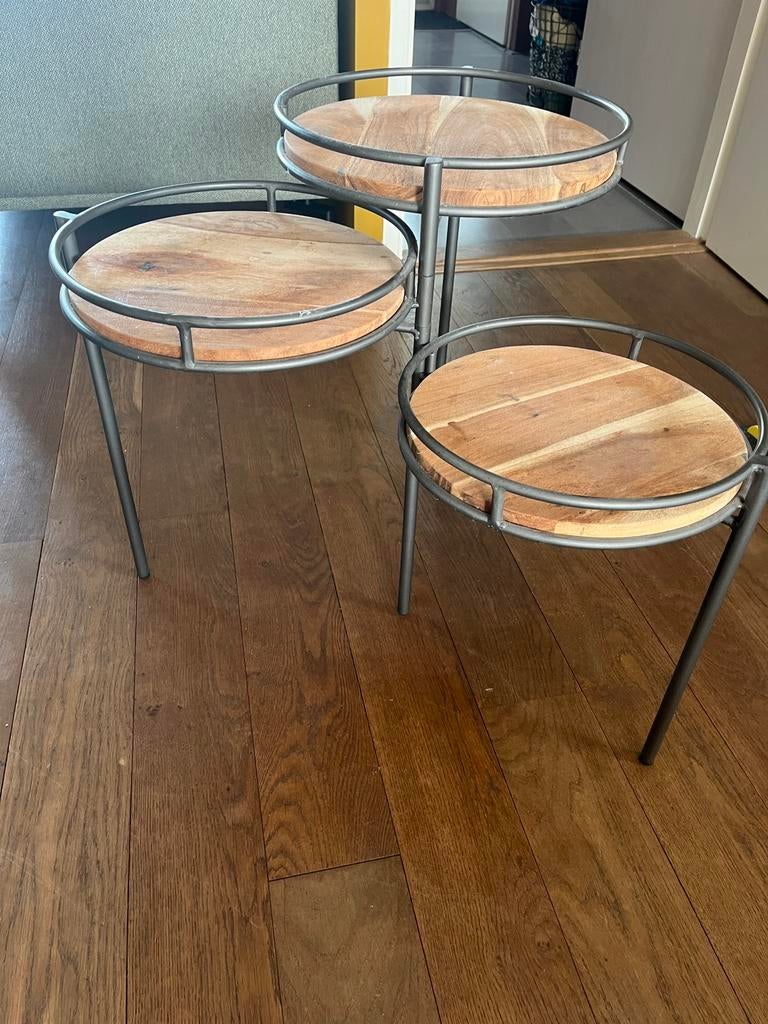 Bijzettafel, Rond, 55 tot 75 cm, Zo goed als nieuw, Hout