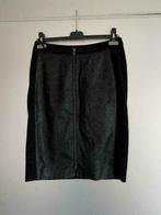 E1074 DIDI: maat S=36 imitatie-leren rok rokje zwart, Kleding | Dames, Rokken, Zwart, Didi, Ophalen of Verzenden, Zo goed als nieuw