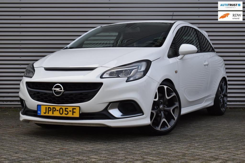 Opel Corsa 1.6 Turbo OPC 207-PK, Airco, Ecc, Cruise, Carplay, Auto's, Opel, Gebruikt, Start-stop-systeem, Leder en Stof, Wit