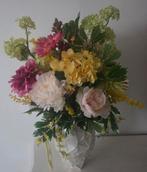 Mooie bloemen in schelpenvaas, Ophalen of Verzenden, Nieuw, Binnen