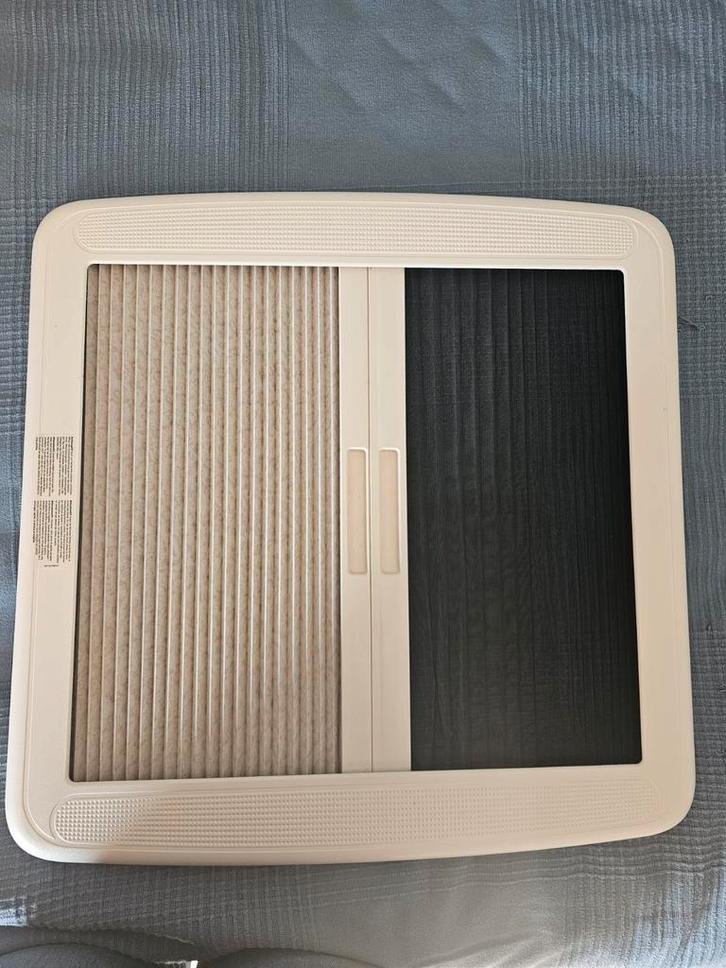 Hor/verduistering voor camper/caravan dakluik, Caravans en Kamperen, Caravan accessoires, Gebruikt, Ophalen