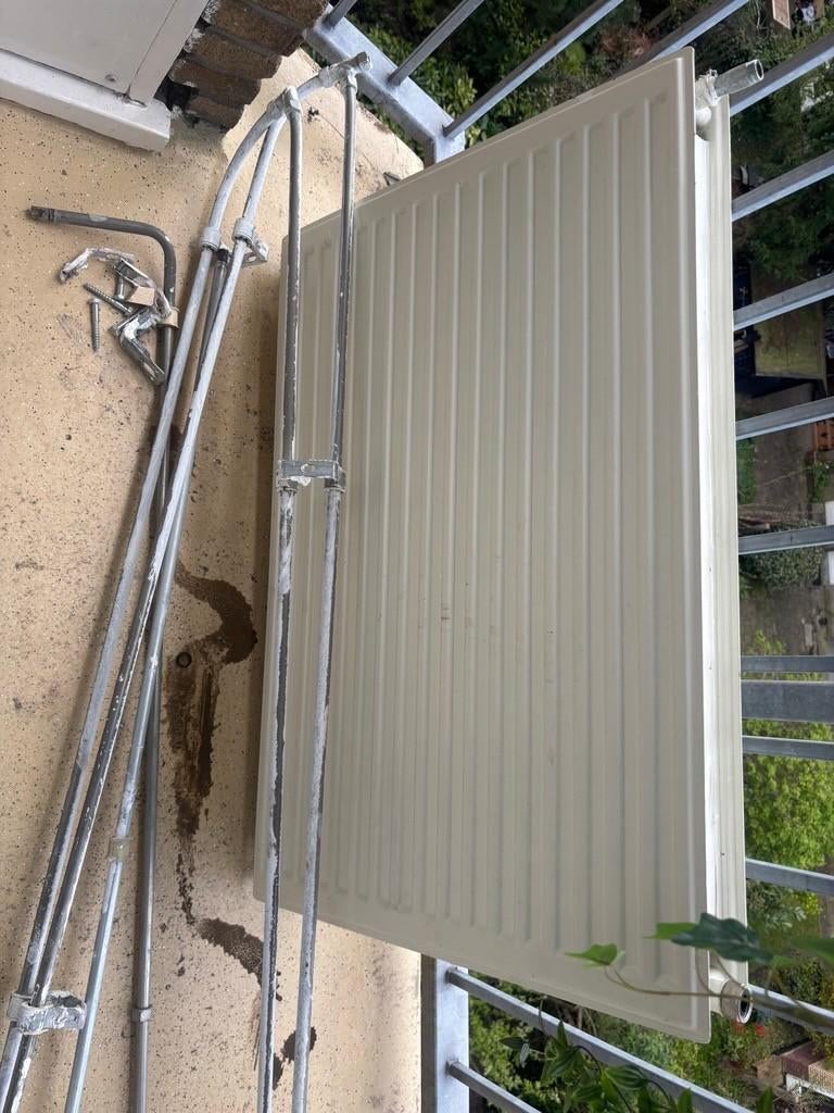 Oude radiatoren, oud ijzer, Ophalen, Gebruikt, IJzer