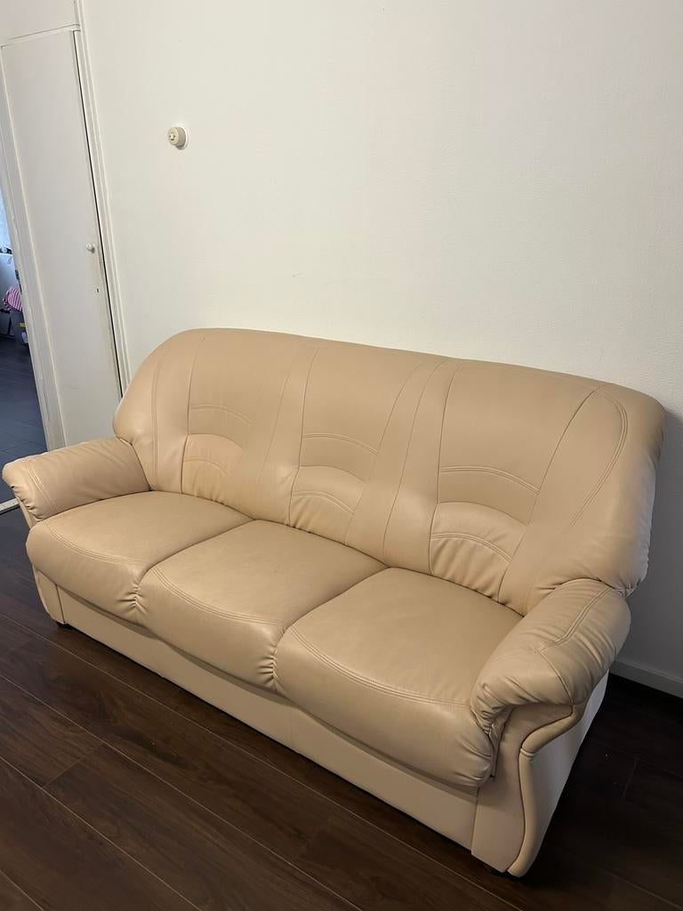 Comfortabele 3-zits bankstel in crème kleur, Huis en Inrichting, Banken | Bankstellen, Ophalen, Gebruikt, Driepersoons, 75 tot 100 cm