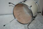 Floortom wit met binnendemper  16x15 inch  <26260385>, Gebruikt, ., Drums of Percussie, Ophalen of Verzenden