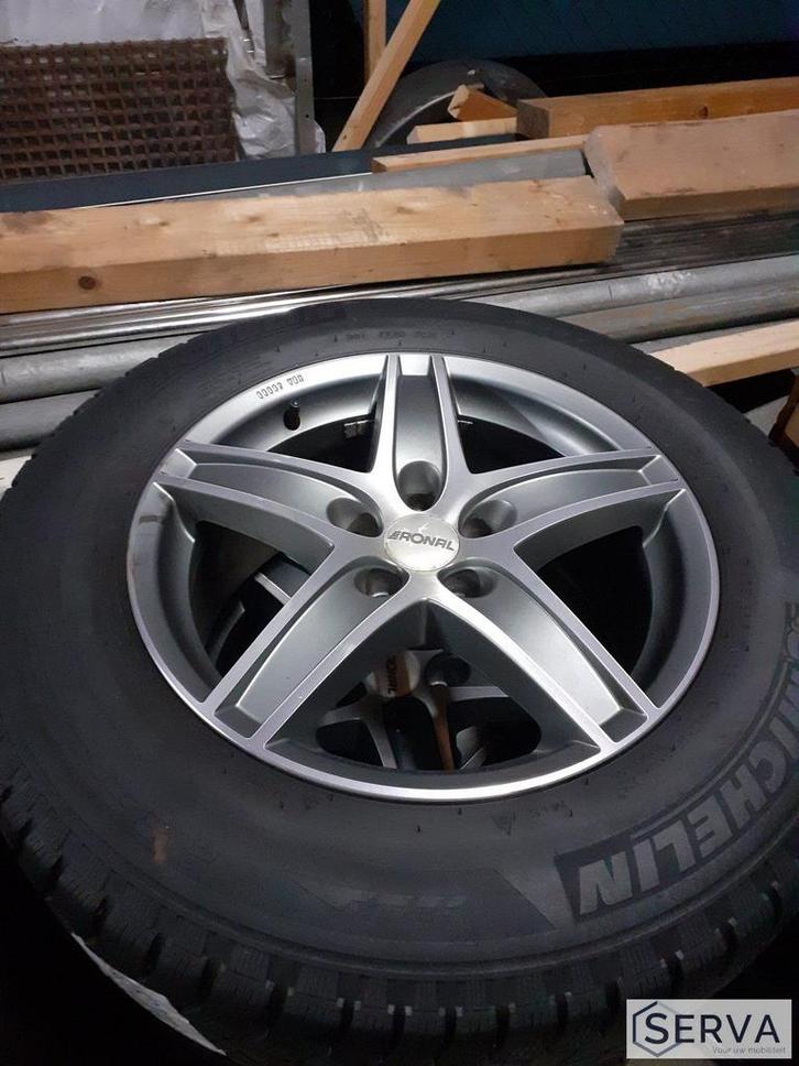 Ronal velgen past ook op een XC60 2009-2017, Auto-onderdelen, Banden en Velgen, Banden en Velgen, Winterbanden, 17 inch, 235 mm