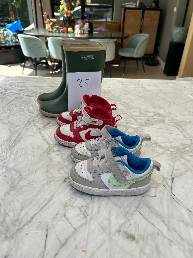 Kinderschoenen, Kinderen en Baby's, Kinderkleding | Schoenen en Sokken, Ophalen, Gebruikt, Sportschoenen, Nike