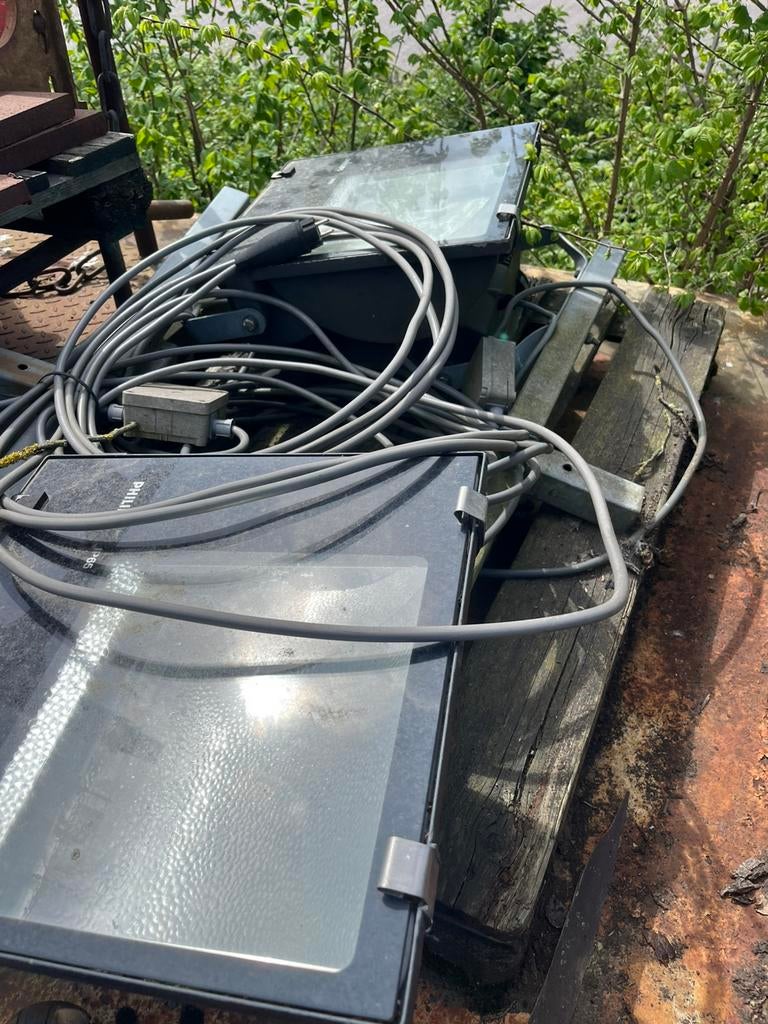 Bouw verlichting, Ophalen, Gebruikt