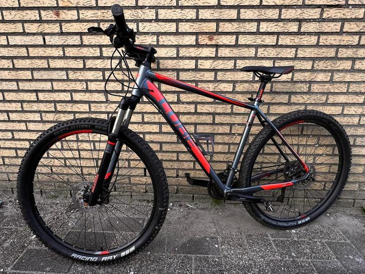 Cube attention mountainbike 29 er shimano competition, Fietsen en Brommers, Fietsen | Mountainbikes en ATB, Zo goed als nieuw