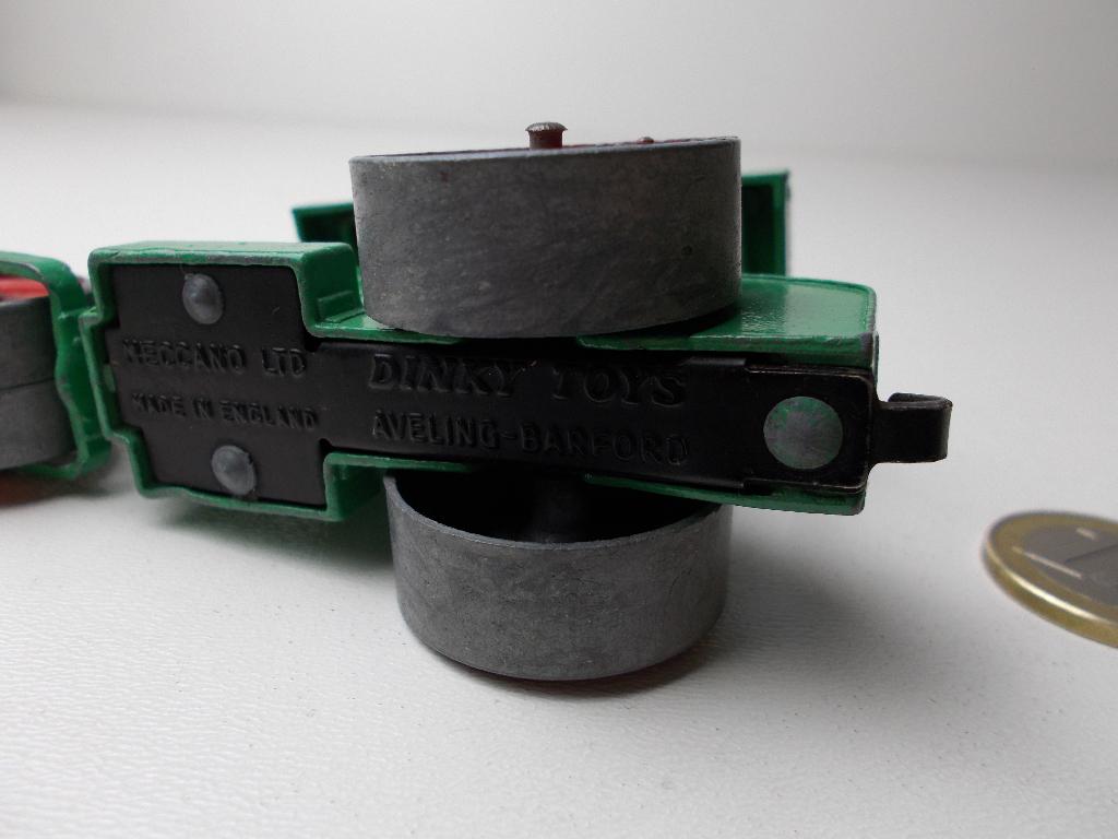 1955 Dinky Toys 251 AVELING BARFORD DIESEL ROLLER I.g.st., Ophalen of Verzenden, Zo goed als nieuw, Tractor of Landbouw, Dinky Toys