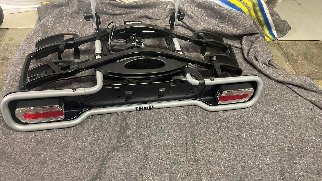 Fietsen drager nieuw !, Ophalen, Zo goed als nieuw, Trekhaakdrager