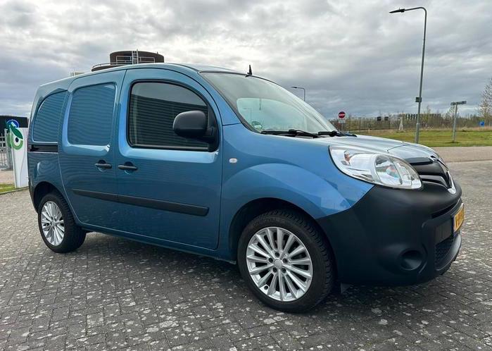 Renault Kangoo 1.2 TCe  2015 Benzine, Auto's, Voorwielaandrijving, 4 cilinders, Handgeschakeld, Geïmporteerd