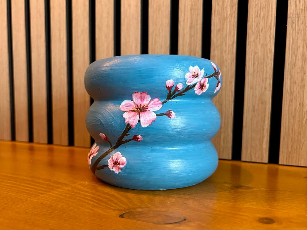 Zelfgemaakte bloempot met kersenbloesem design, Overige materialen, Blauw, Nieuw, Ophalen of Verzenden
