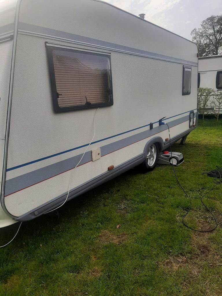Burstner scala met bovag keuring, Rondzit, Particulier, Luifel, Tot en met 4
