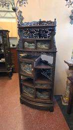 19de eeuw Chinees rijk bewerkt hoekkast, Ophalen of Verzenden