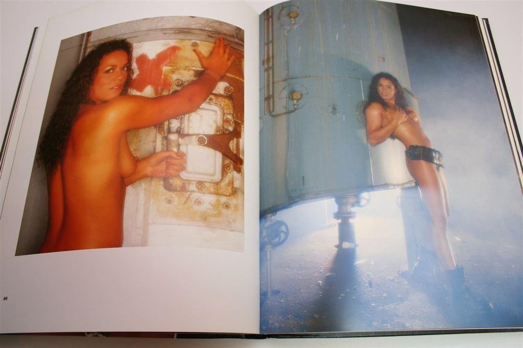 Playboy Fotografie van Govert de Roos — Overzichtswerk, Ophalen of Verzenden, Gelezen, Fotografen