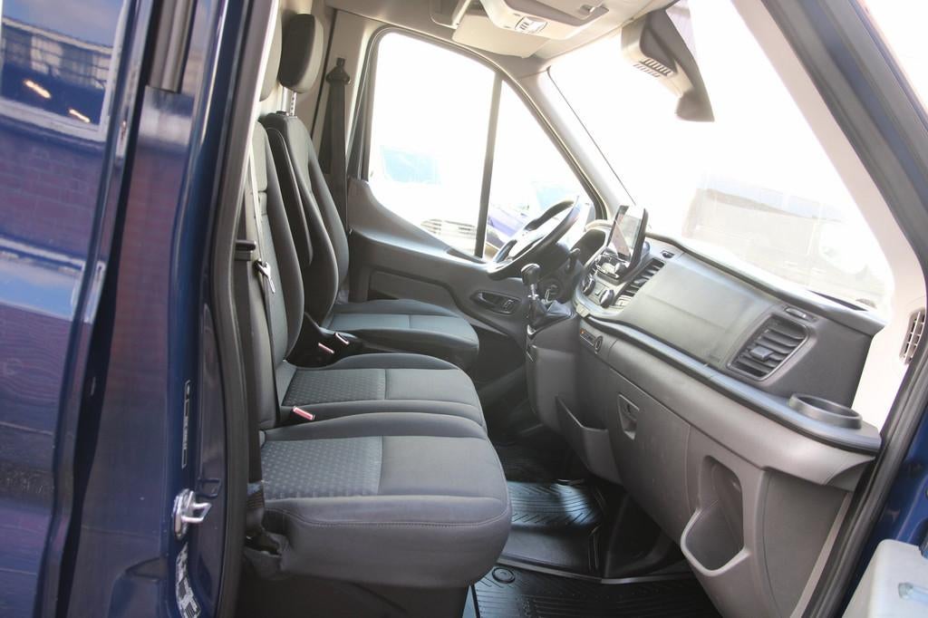 Ford Transit 330 2.0 TDCI L2H2 Trend / Imperiaal / Trekhaak, Voorwielaandrijving, 4 cilinders, 2500 kg, Origineel Nederlands