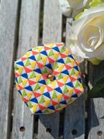 Handgemaakt biscornu, speldenkussen, geborduurd., Verzenden, Nieuw, Handborduren, Overige typen