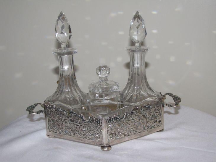 Olie en azijn stel, Verzenden, Zilver