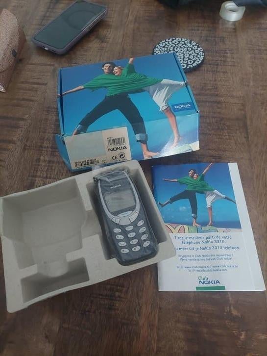 Nokia 3310 nieuw in doos zonder oplader, Telecommunicatie, Mobiele telefoons | Nokia, Ophalen of Verzenden, Nieuw, Klassiek of Candybar
