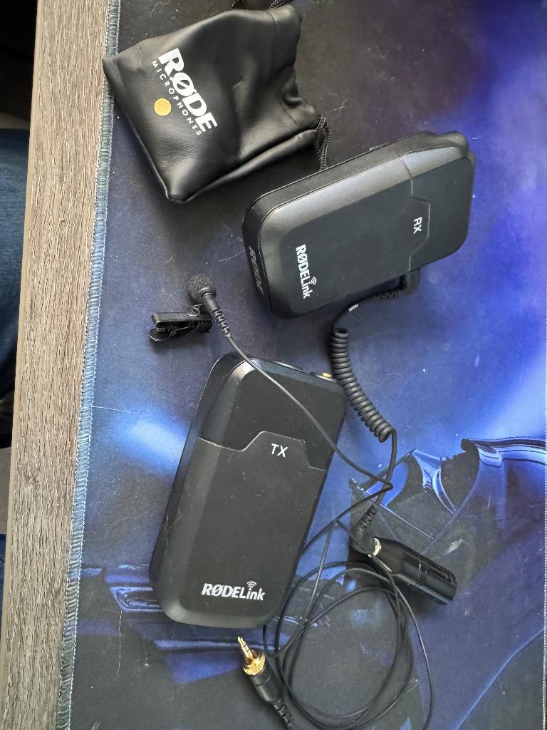 Rode link dasspeld mic set zender ontvanger, Ophalen of Verzenden, Zo goed als nieuw, Overige typen