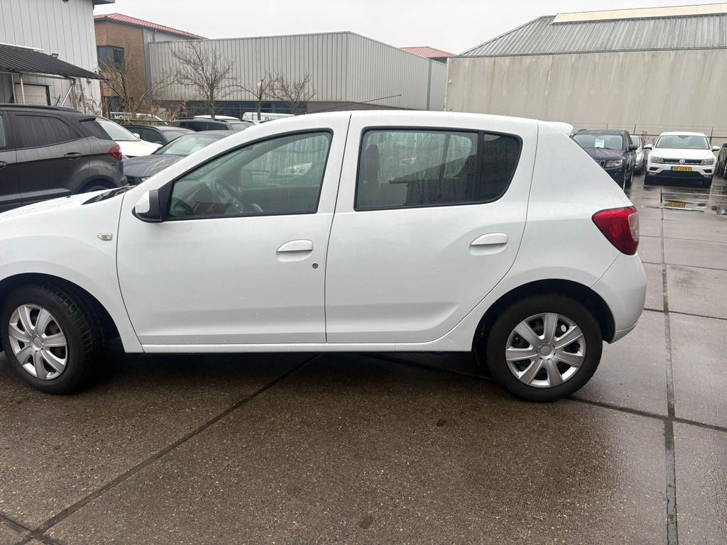 Dacia Sandero 0.9 TCe Lauréate Airco, trekhaak, Auto's, Dacia, Voorwielaandrijving, Stof, Gebruikt, 31 €/maand