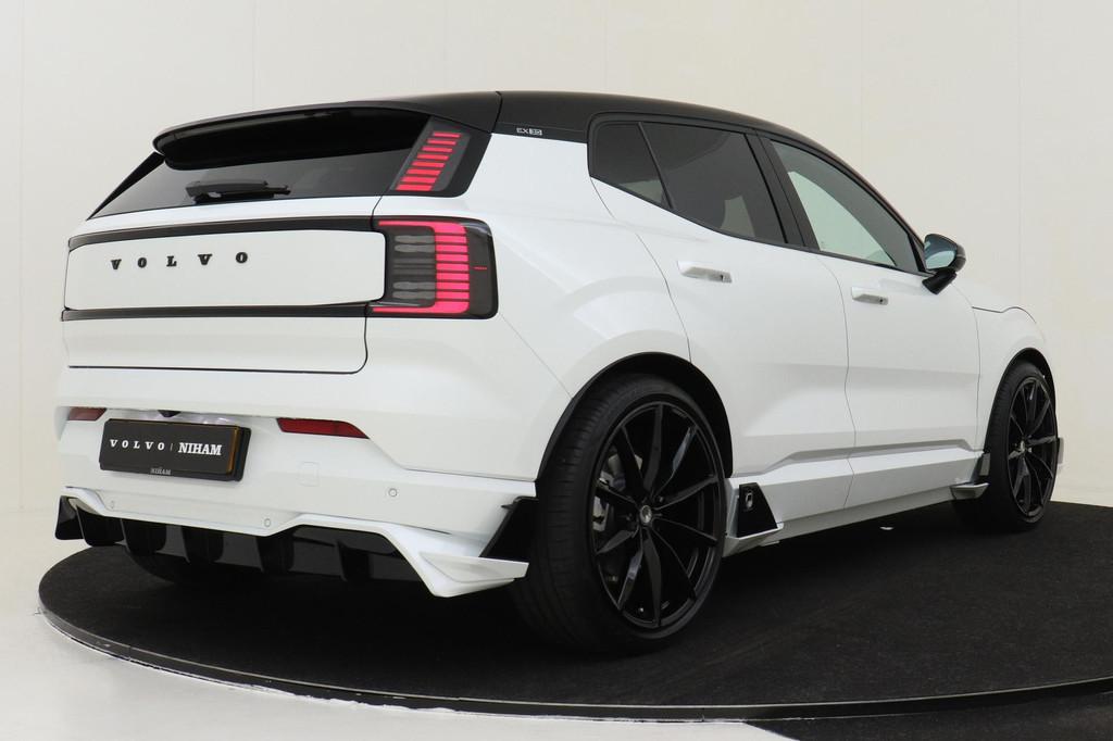 Volvo EX30 SINGLE MOTOR EXTENDED RANGE PLUS 69 kWh HEICO EDI, Automaat, Gebruikt, Adaptive Cruise Control, Wit